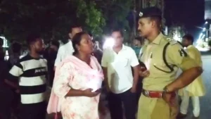 बिलासपुर कोटा में बाउंसर की हत्या मामले की जांच करती पुलिस