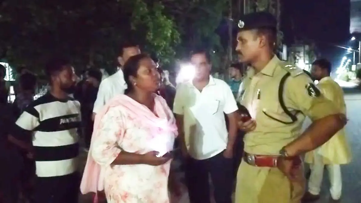 बिलासपुर में प्रेम प्रसंग के शक में बाउंसर की हत्या, मिर्च पाउडर झोंककर पत्थर से कुचला सिर